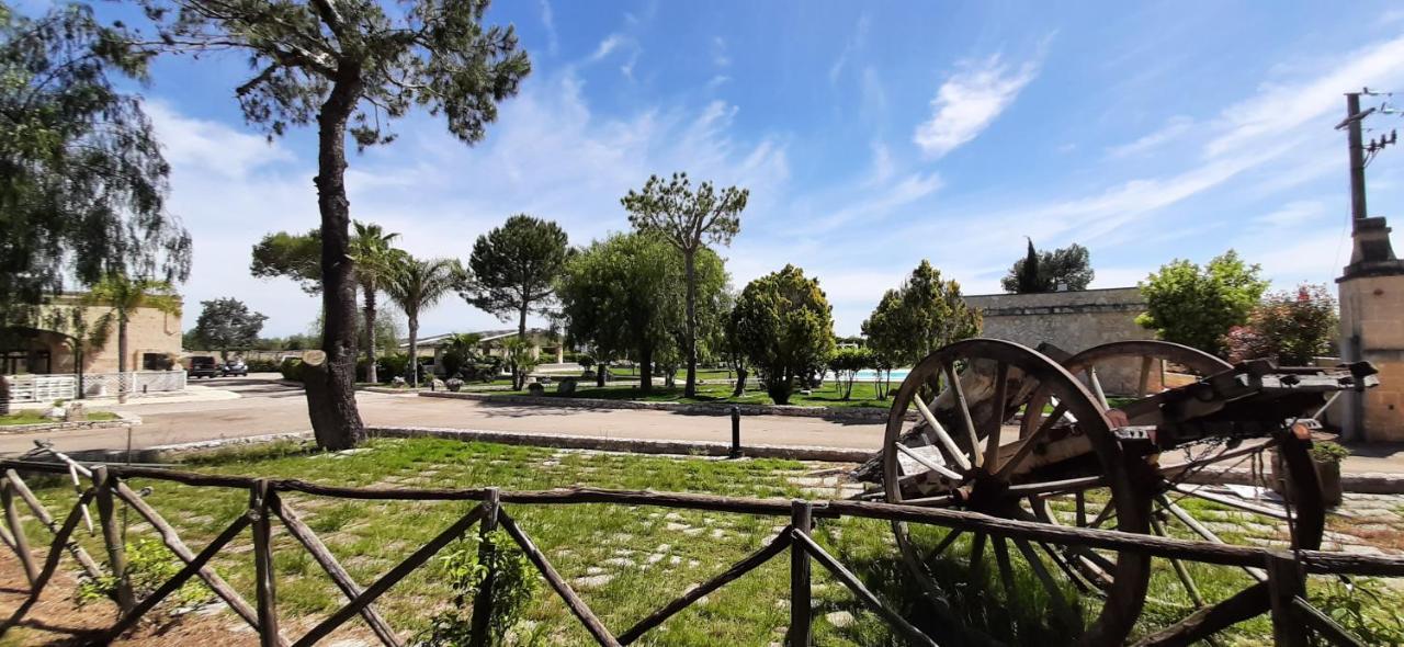 Masseria San Nicola B&B Torre Santa Susanna Exterior foto