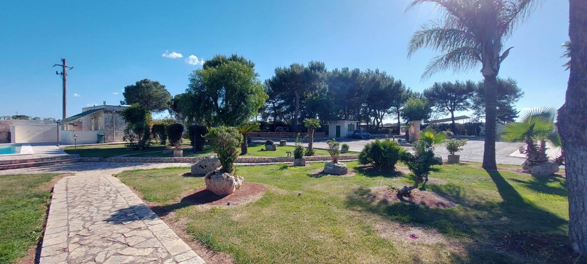 Masseria San Nicola B&B Torre Santa Susanna Exterior foto